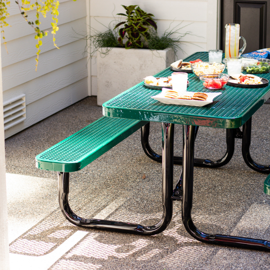 HEAVY-DUTY PICNIC TABLES