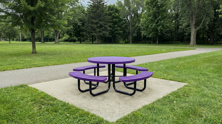 Why Shared Outdoor Seating Strengthens Community Spaces